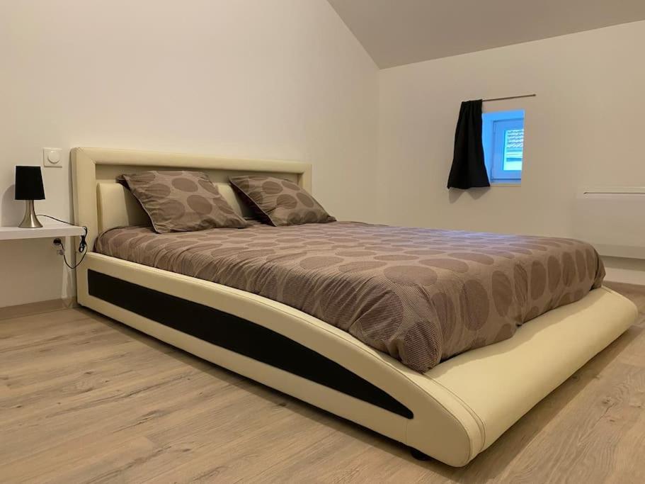 Apartamento L'Avison Bruyeres Exterior foto